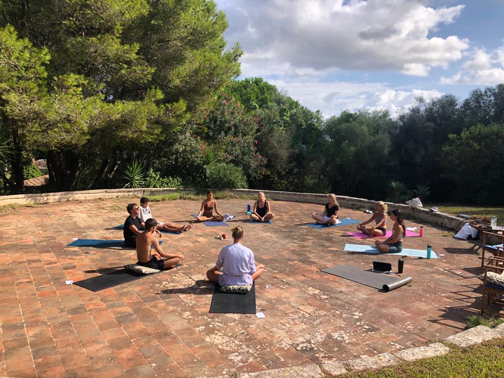 MELE session (Meditation, Movement, Journaling & Sharing circle)